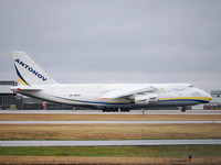 Antonov AN-124-100M